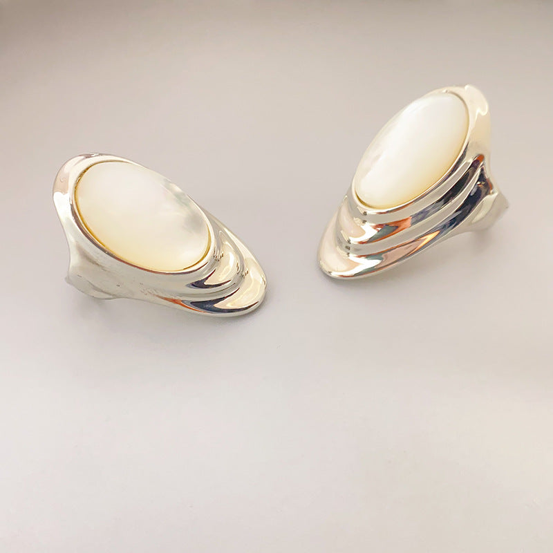 Silberner Ring für den Zeigefinger – Bild 2 | LuxeStyle