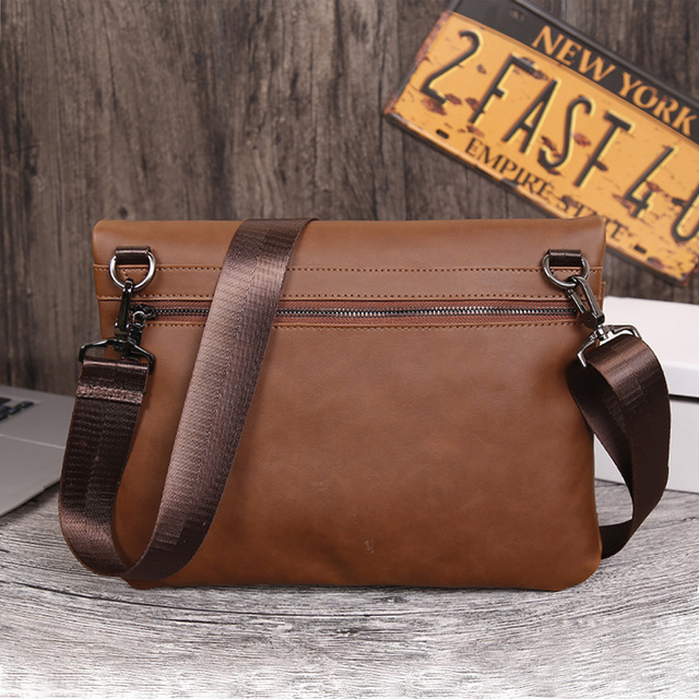 Herren-Clutch aus PU-Leder – Bild 4 | LuxeStyle