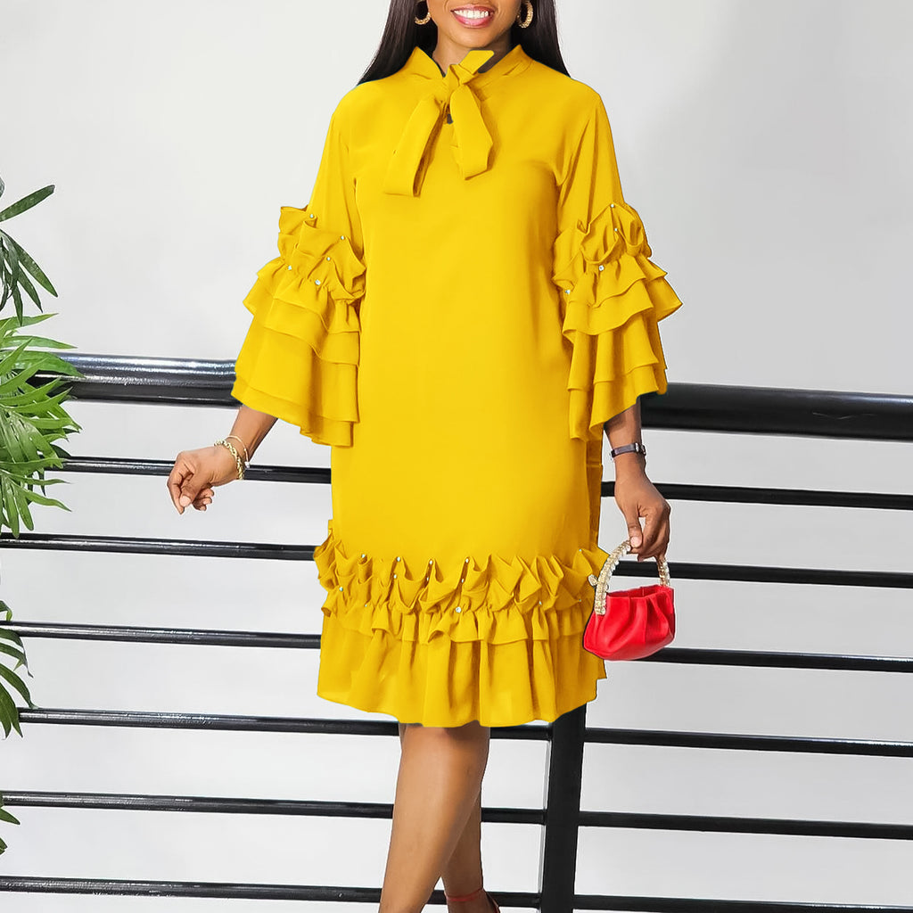 Elegantes Damenkleid mit Glockenärmeln – Bild 2 | LuxeStyle