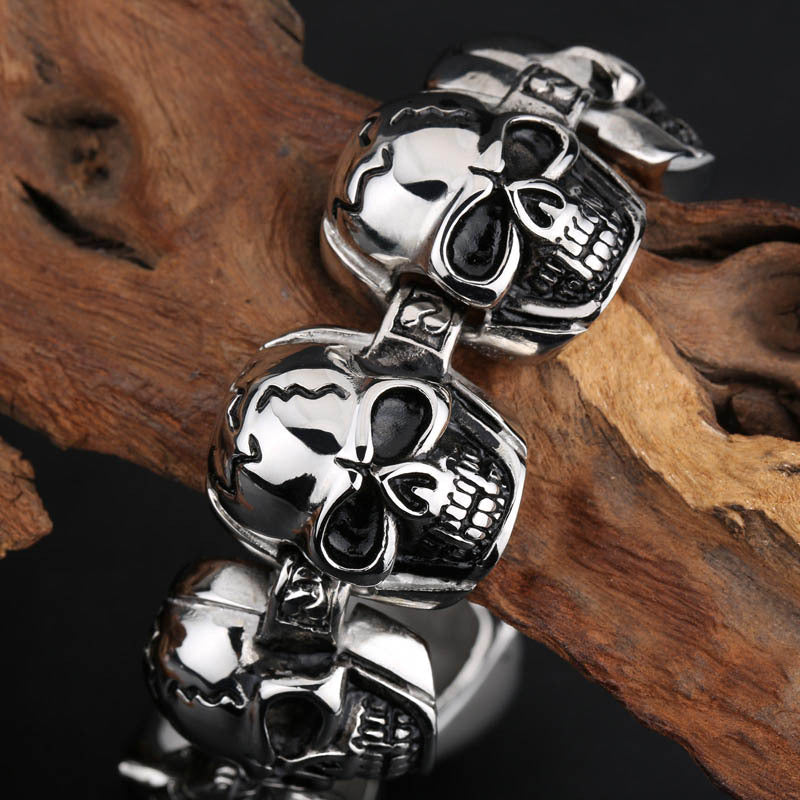 Titanium-Schädelarmband – Bild 6 | LuxeStyle