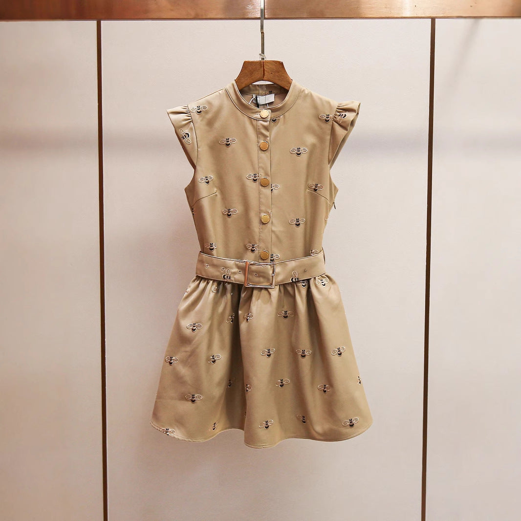 Französisches Chic Bienen-Stickerei Volant-Kleid
