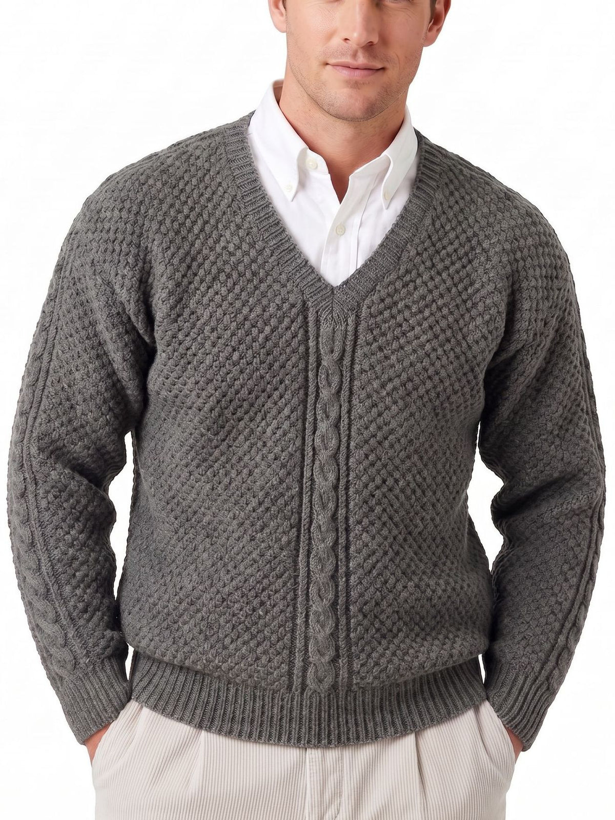 Herren V-Ausschnitt Pullover mit Zopfmuster – Bild 2 | LuxeStyle