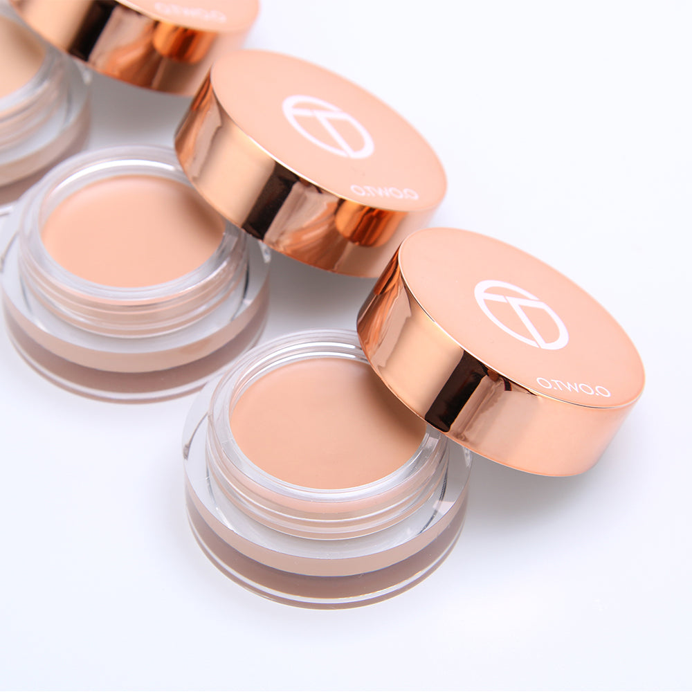 Konzentrierender, wasserfester Concealer – Bild 5 | LuxeStyle