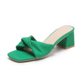 Elegante Slip-ons mit Plissee-Blockabsatz