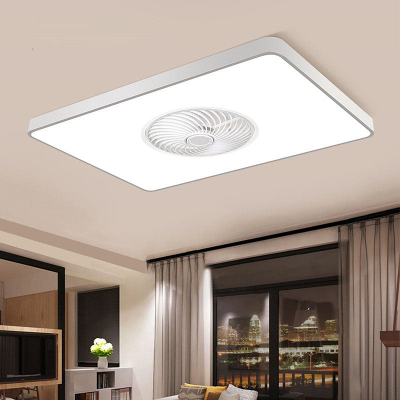 Nordic Hall Deckenventilator mit Lampe – Bild 10 | LuxeStyle