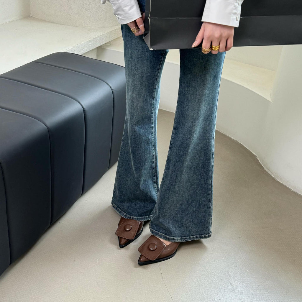 Spitze Sandaletten mit niedrigem Absatz – Bild 7 | LuxeStyle