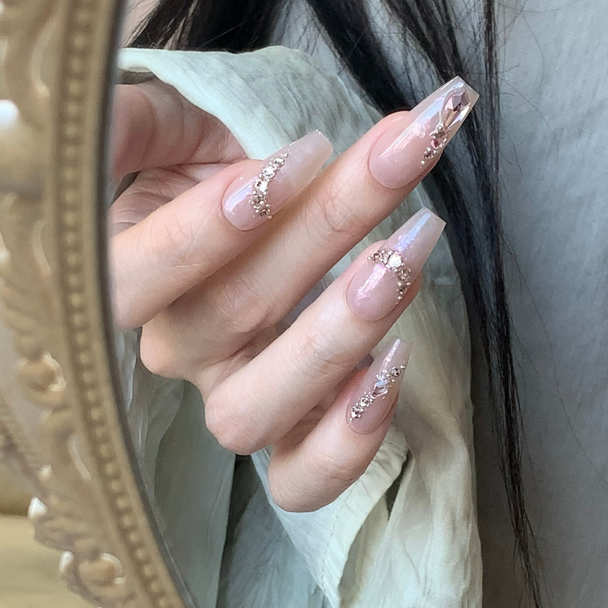 Opal-Look Press-on Nägel mit Herzmuster – Bild 7 | LuxeStyle