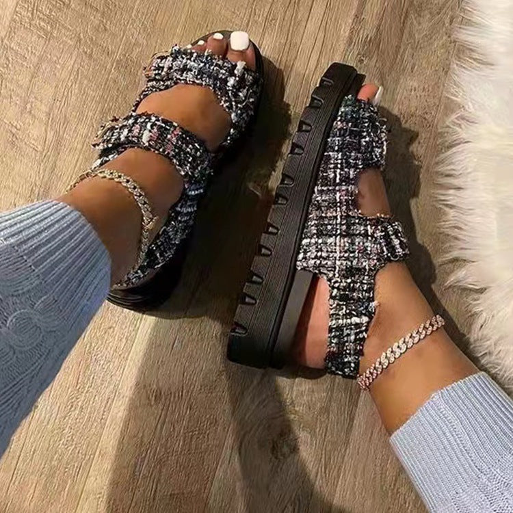 Klassische Damen-Sandalen mit Klettverschluss – Bild 6 | LuxeStyle