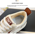 Bequeme, erhöhende Laufschuhe