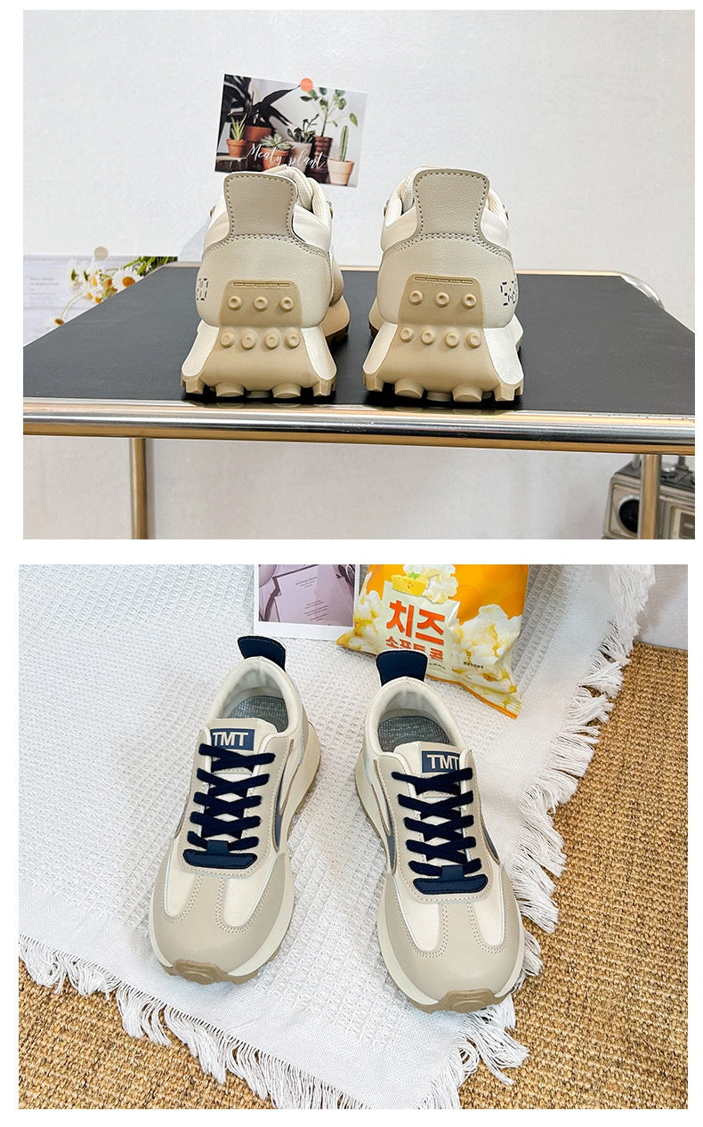 Bequeme, erhöhende Laufschuhe