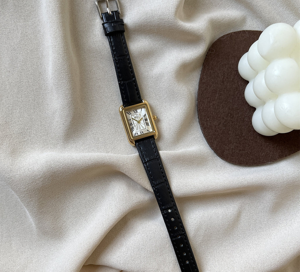 Elegante Damenuhr mit quadratischem Zifferblatt – Bild 10 | LuxeStyle