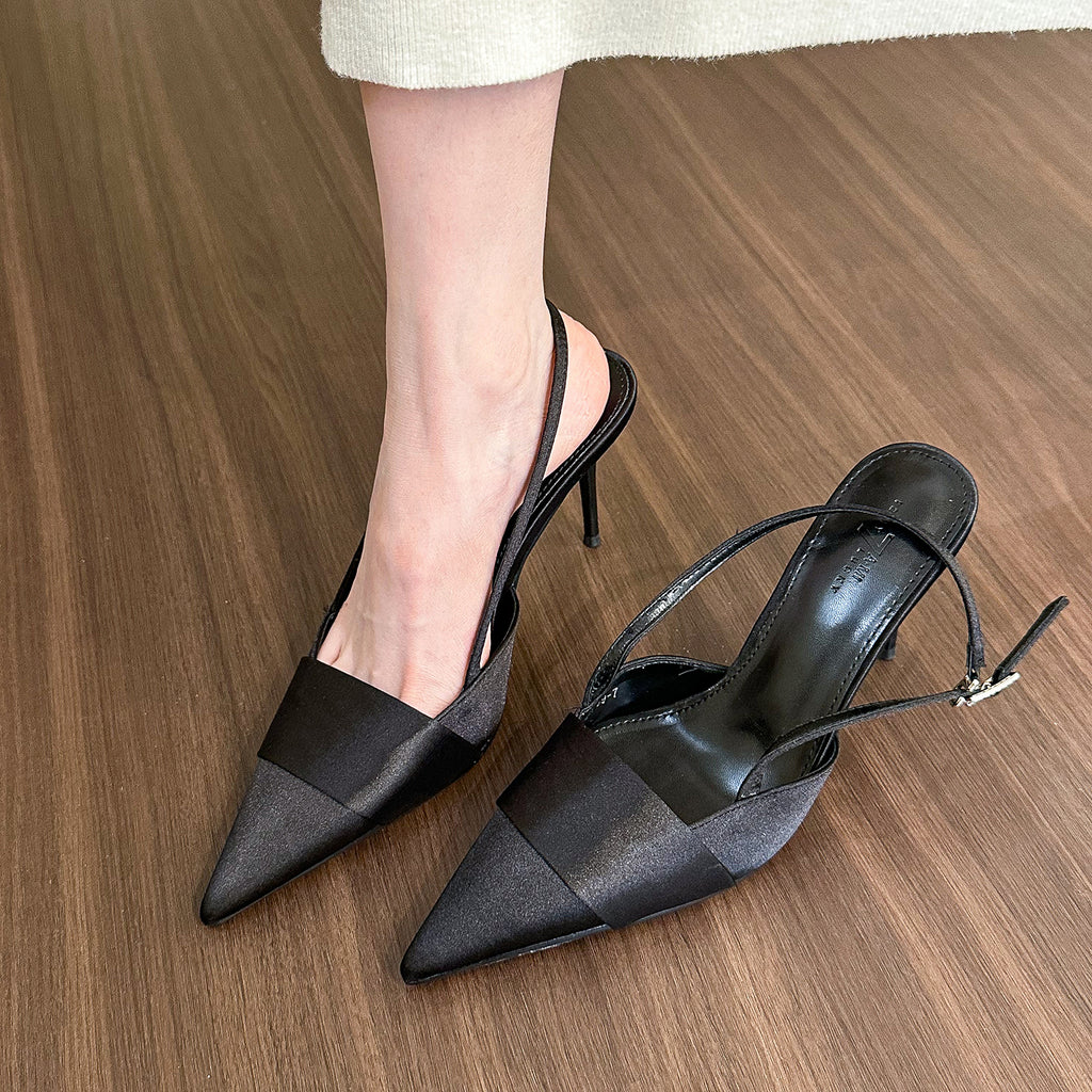 Satin-Sandalen mit spitzer Zehe – Bild 5 | LuxeStyle