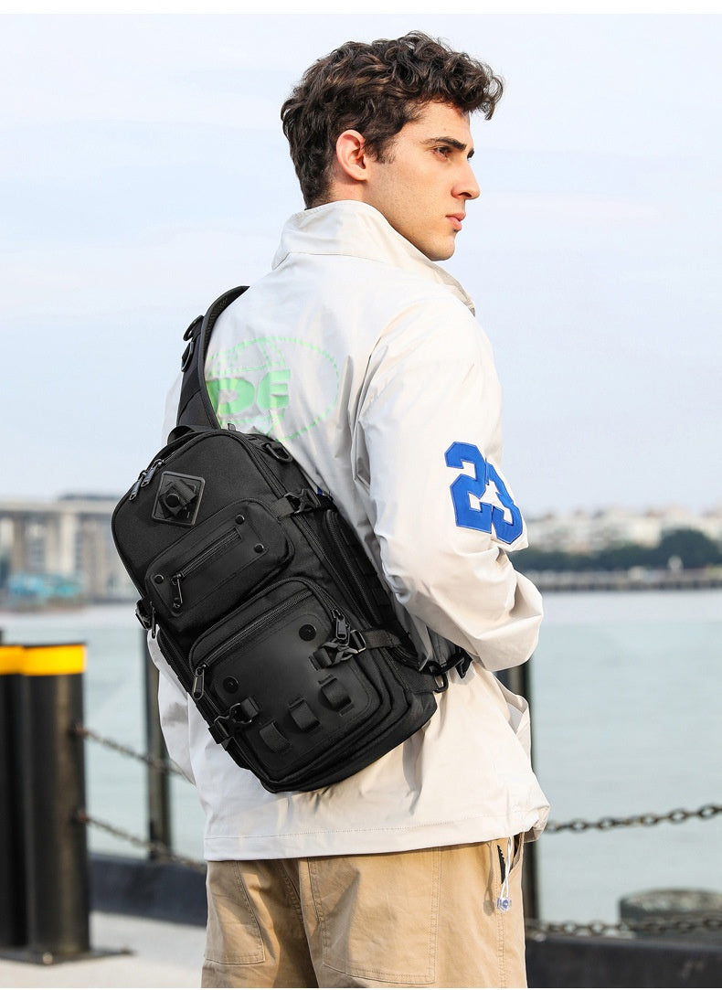 Taktische Outdoor-Brusttasche
