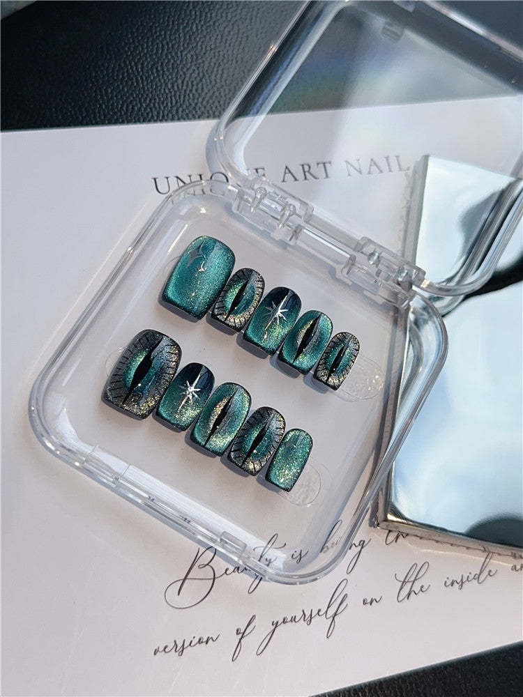 Cat's Eye Press-on Nägel Kurz – Bild 9 | LuxeStyle