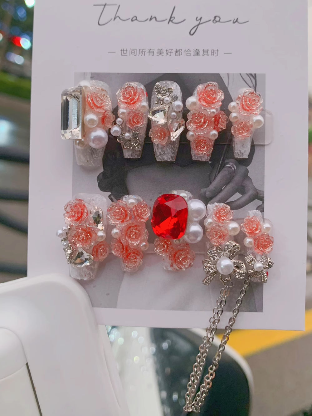 Handgemachte Rhinestone Nagelsticker – Bild 11 | LuxeStyle