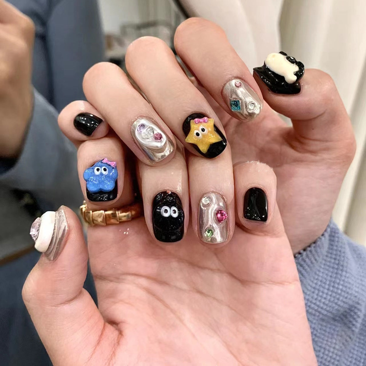Handgemachte Fake Nails für Maniküre – Bild 1 | LuxeStyle