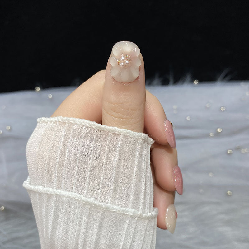 Handbemalte Tulpen 3D-Blumen für Nägel – Bild 8 | LuxeStyle