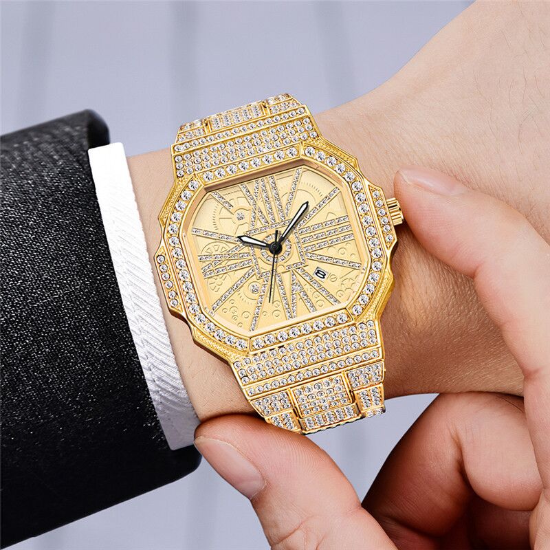 Quadratische Wasser-Diamant-Uhr – Bild 4 | LuxeStyle