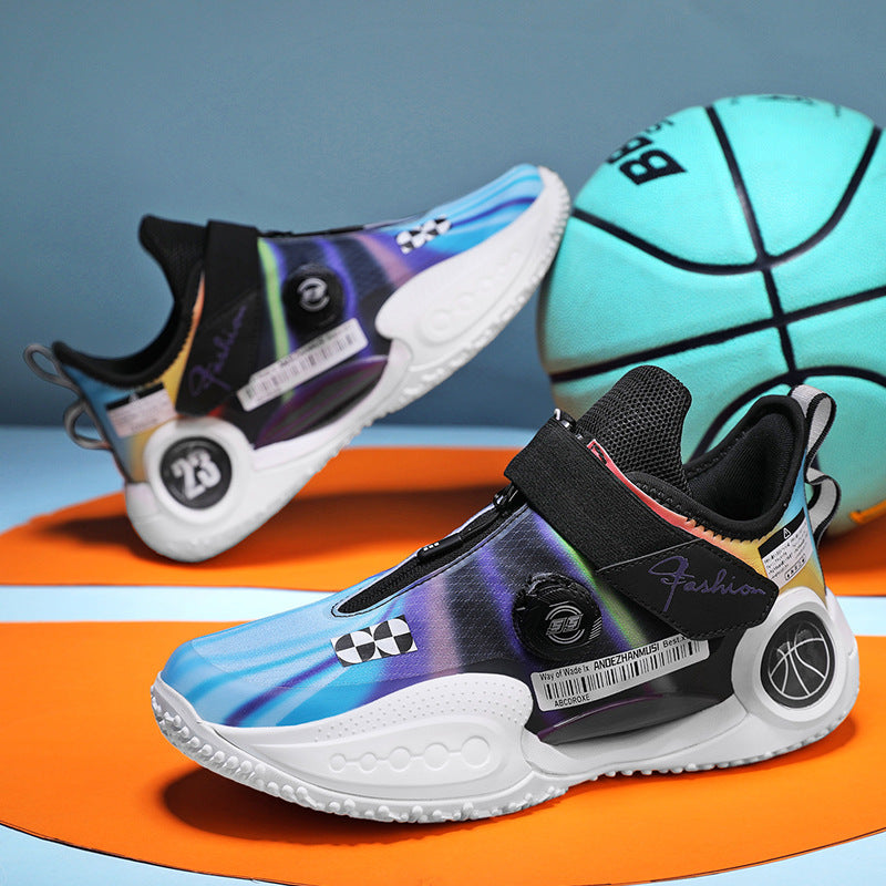 Trendy Knob Sneaker