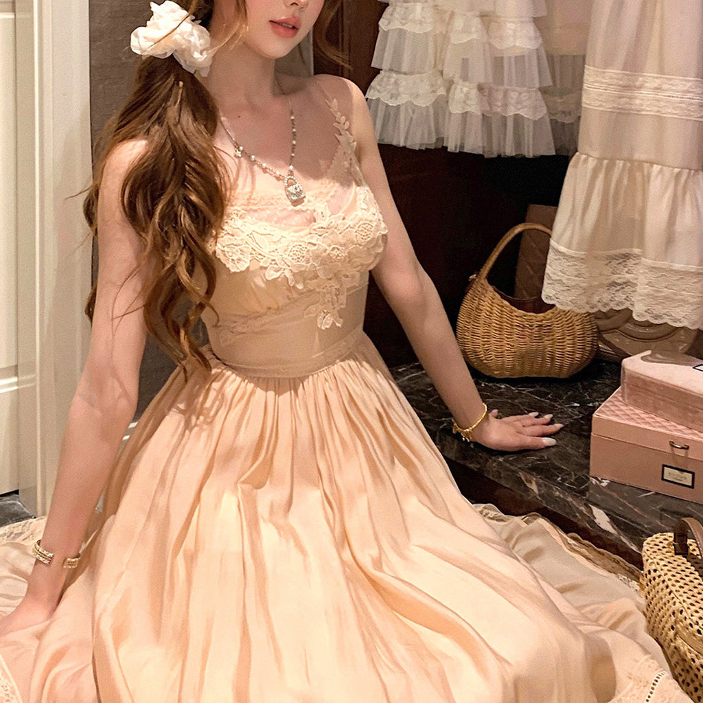 Romantisches Sommerkleid im Hofstil – Bild 5 | LuxeStyle