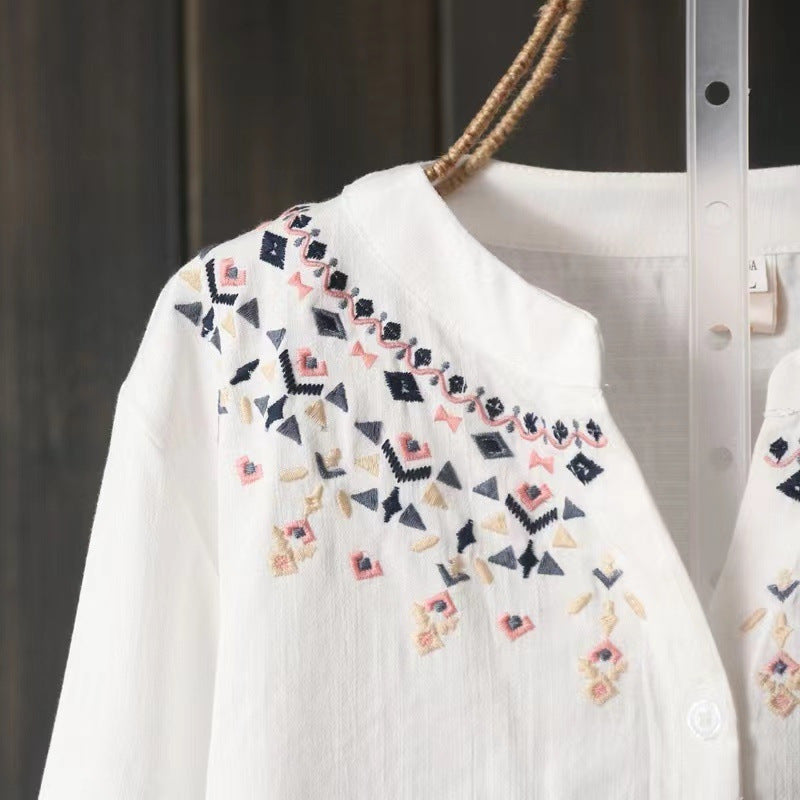 Damen Langarmshirt mit Stickerei – Bild 3 | LuxeStyle
