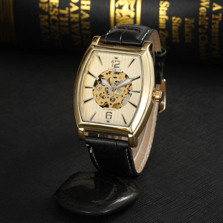 Quadratische mechanische Lederuhr – Bild 2 | LuxeStyle