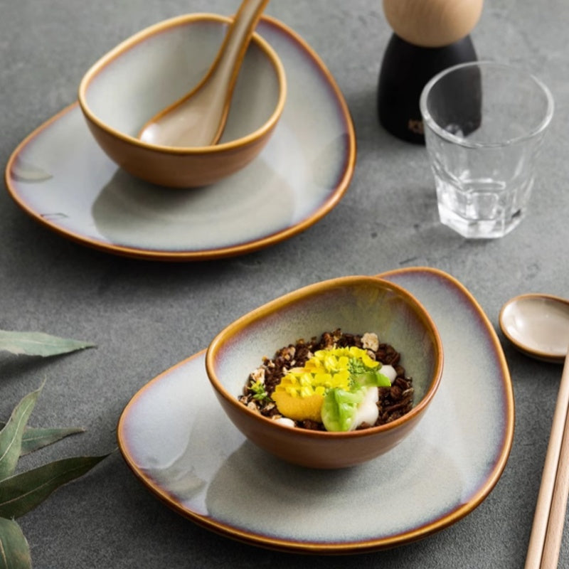 Dreieckige Keramikschale mit Steintextur | LuxeStyle