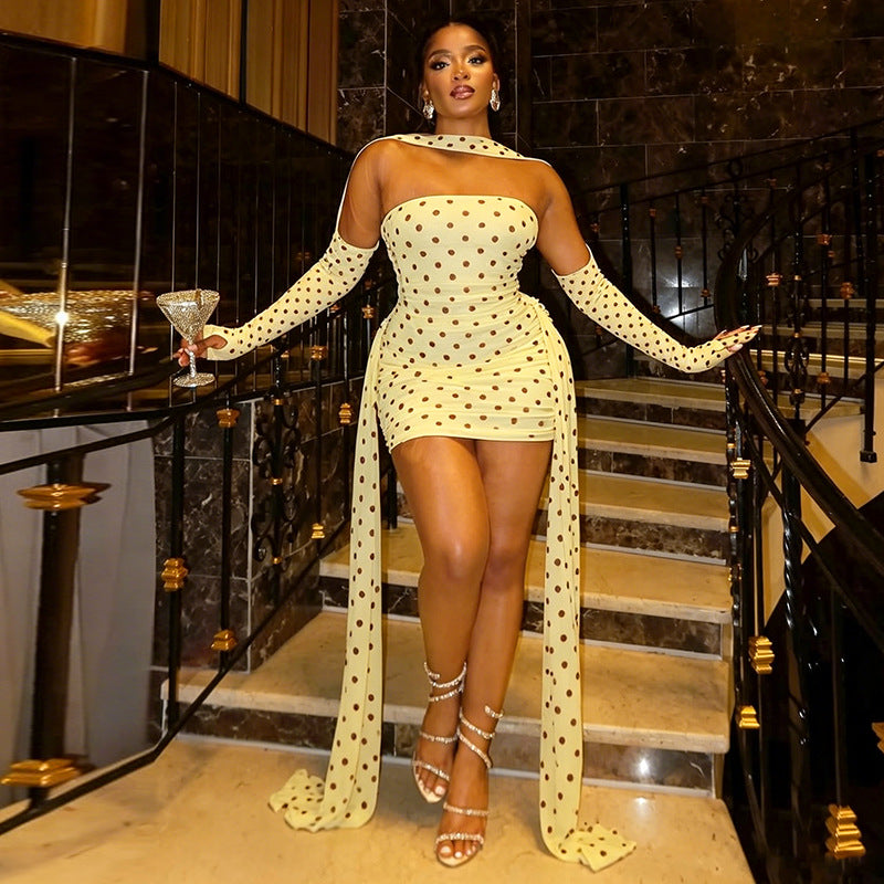 Polka-Dot Halterneck-Kleid mit fliessenden Bändern