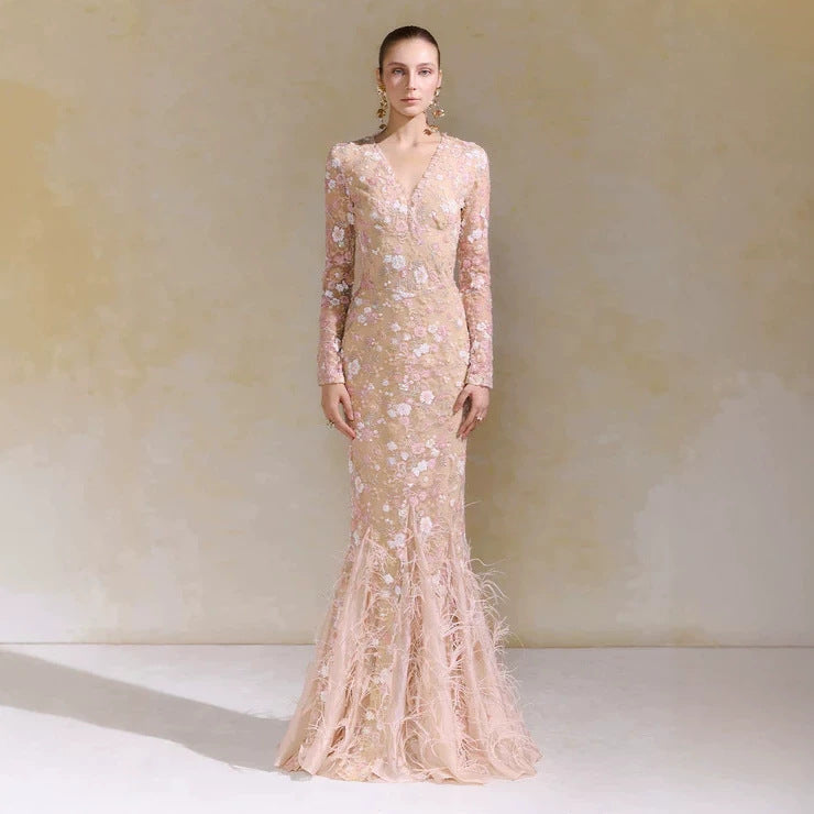 Elegantes Spitzenkleid mit langen Ärmeln