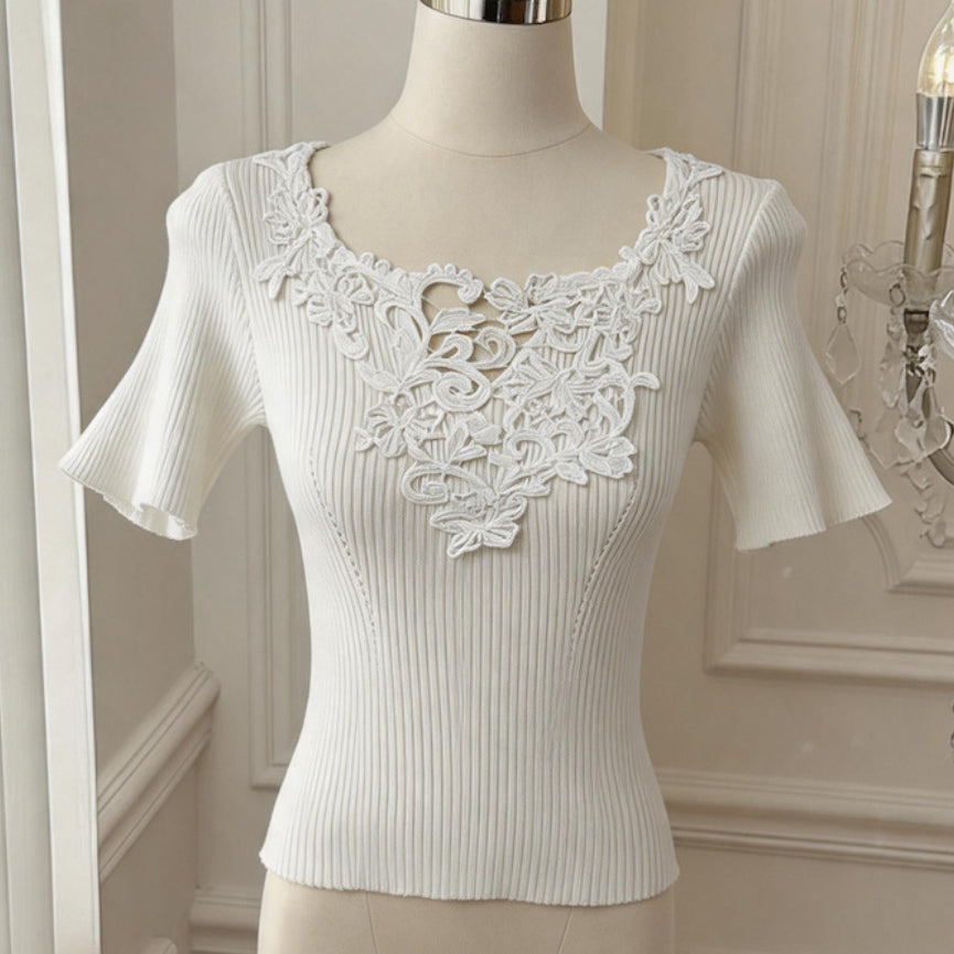 V-Ausschnitt Stricktop mit Spitzen-Panel