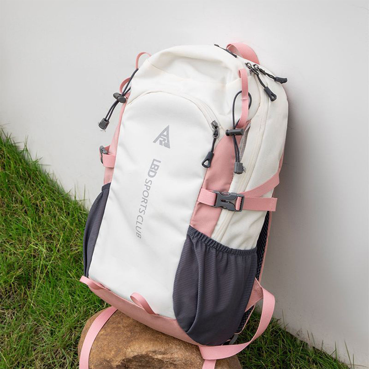 Wanderrucksack wasserdicht – Bild 4 | LuxeStyle