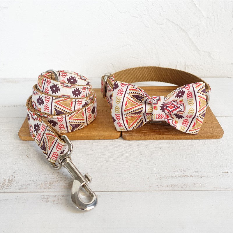 Hundeschleife mit Leine – Bild 8 | LuxeStyle