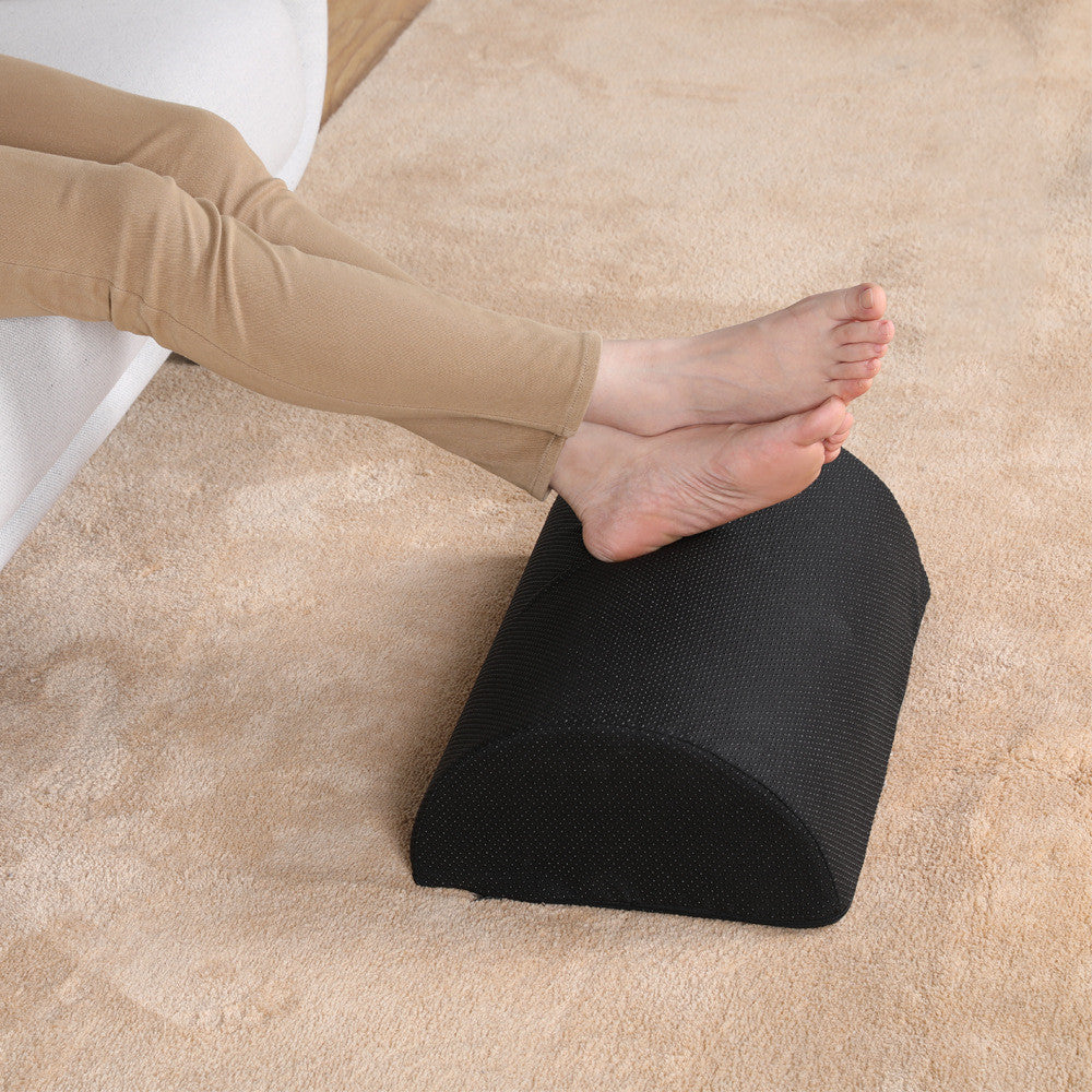 Halbrundes Fusskissen für Büro & Zuhause – Bild 2 | LuxeStyle