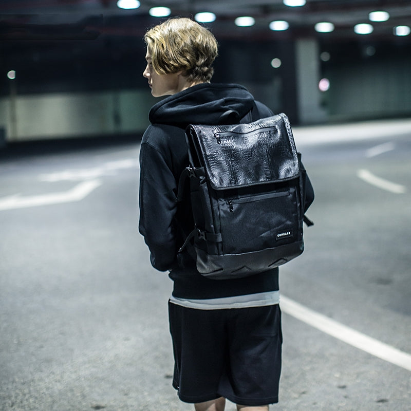 Schwarzer Leder-Backpack für Frauen – Bild 3 | LuxeStyle