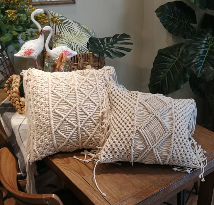Makramee Kissenbezug aus Baumwolle – Bild 3 | LuxeStyle