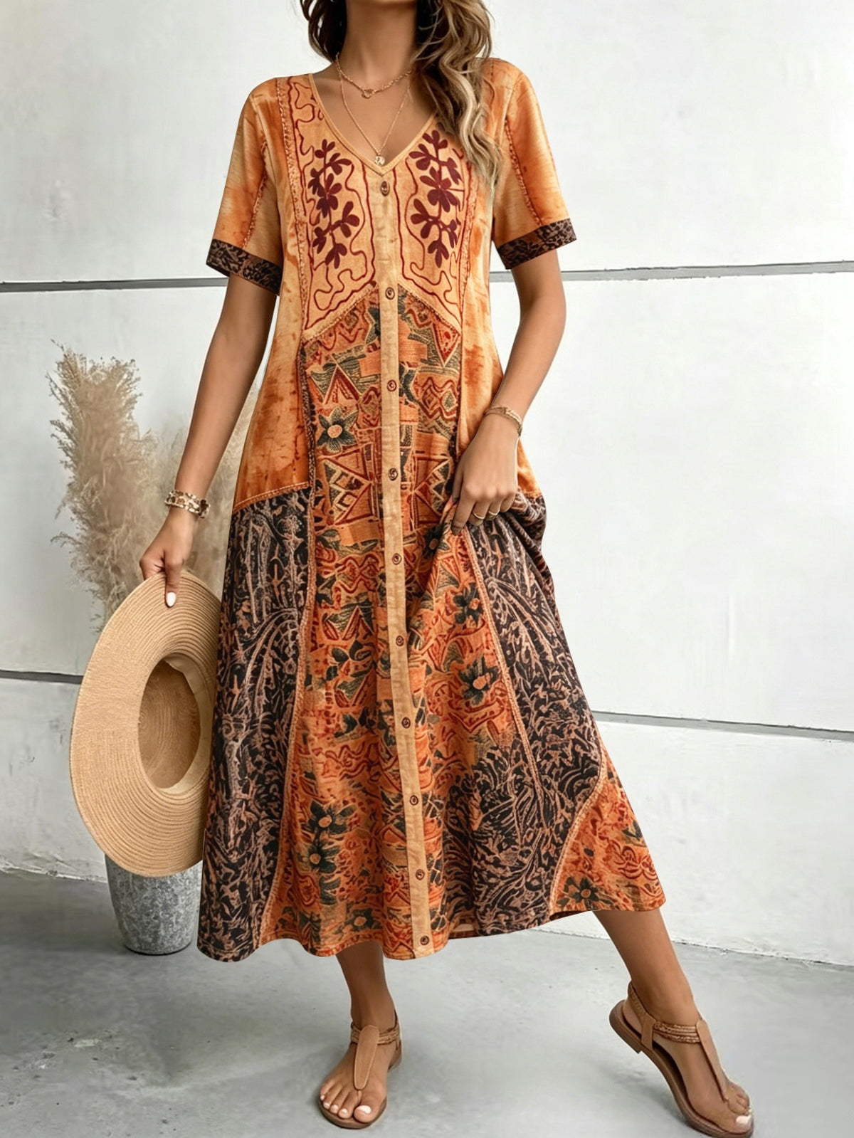 Boho-Kleid mit V-Ausschnitt und Patchwork-Muster – Bild 5 | LuxeStyle