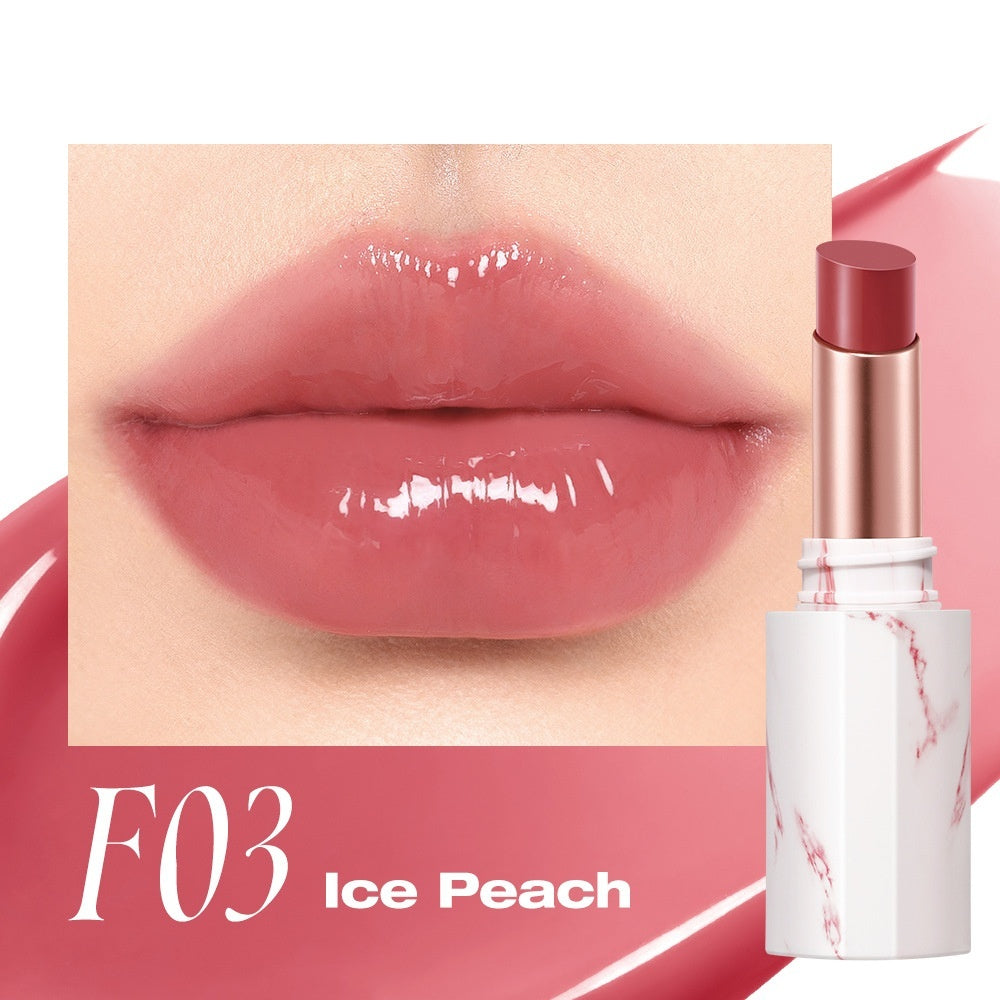 Eismatter Lippenstift mit Spiegelglanz-Finish – Bild 6 | LuxeStyle