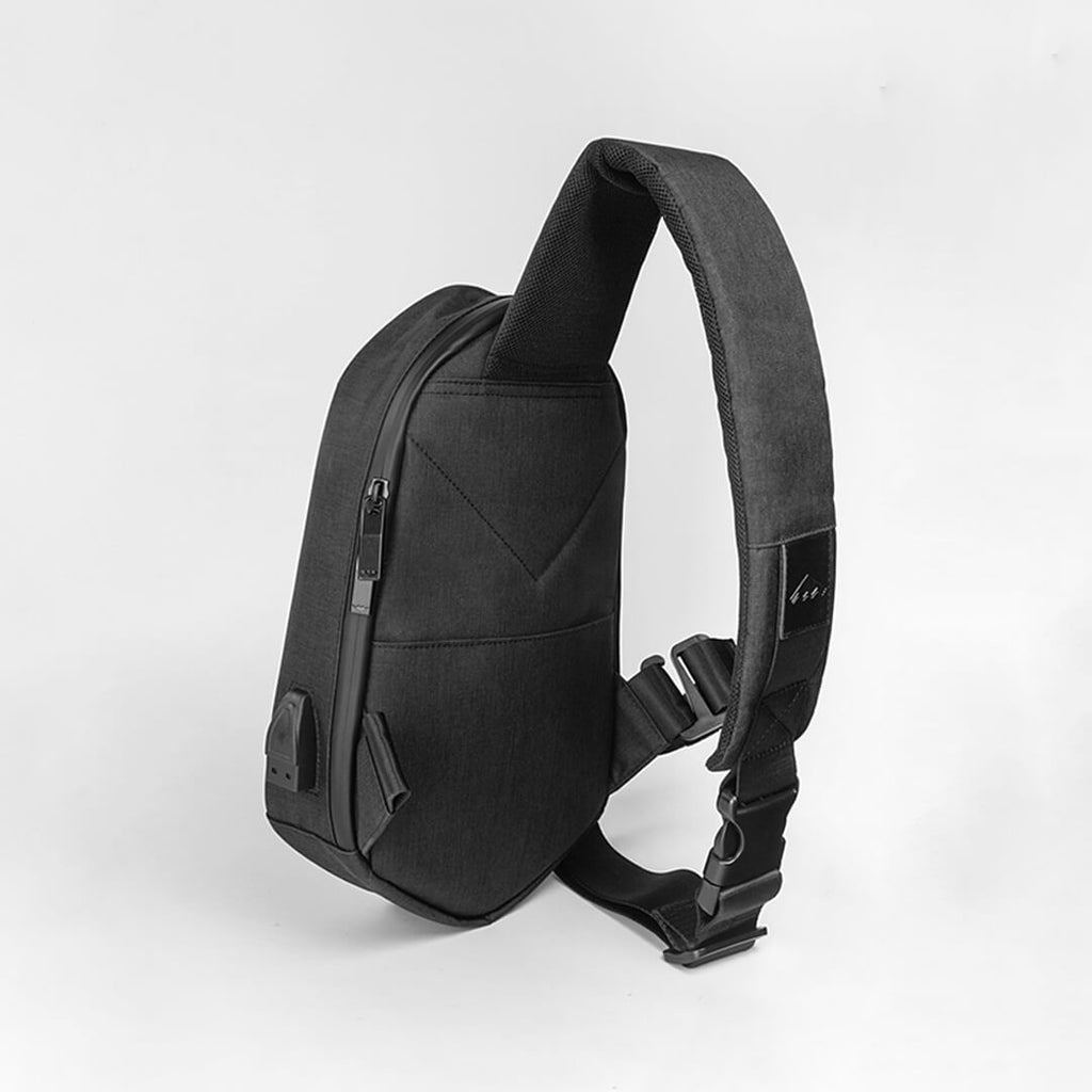 Polyhedron Brusttasche 310x200x80 mm – Bild 3 | LuxeStyle
