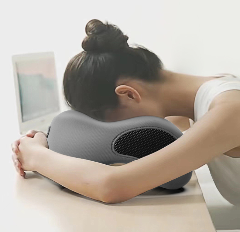 Büro-Tischkissen für die Mittagspause – Bild 7 | LuxeStyle