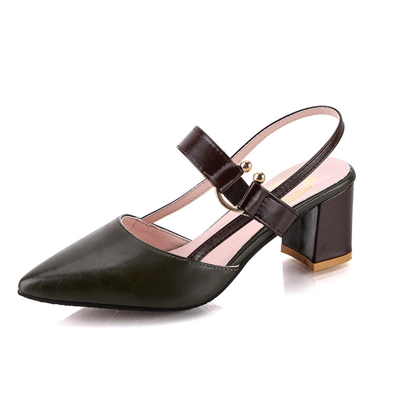 Sandalen mit spitzer Zehenpartie und Blockabsatz – Bild 5 | LuxeStyle