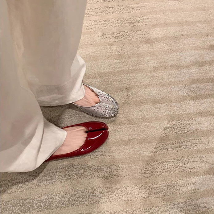 Pumps mit Mesh, Strass & Keilabsatz