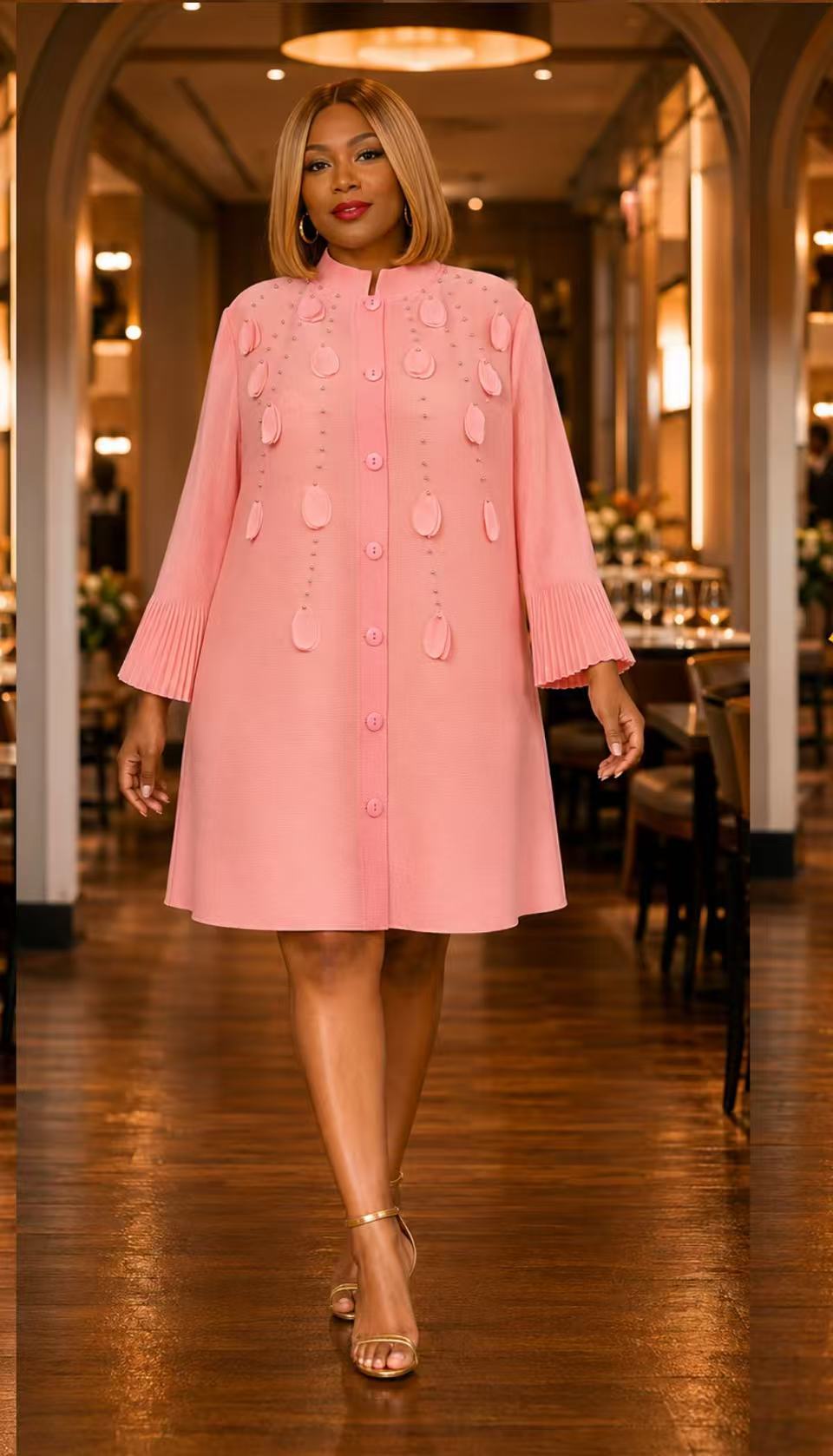 Elegantes Freizeitkleid mit Plissees