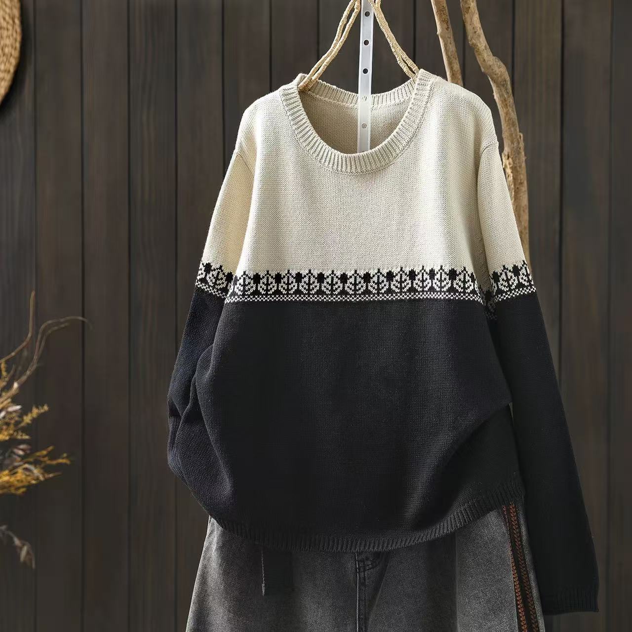 Baumwoll-Strickpullover im Preppy-Stil