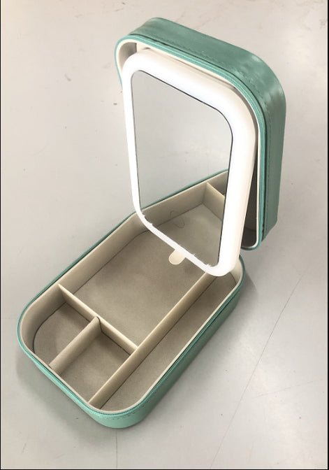 LED-Schminkbox mit Lichtspiegel