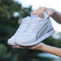 Atmungsaktive Sneaker mit erhöhter Passform – Bild 1 | LuxeStyle