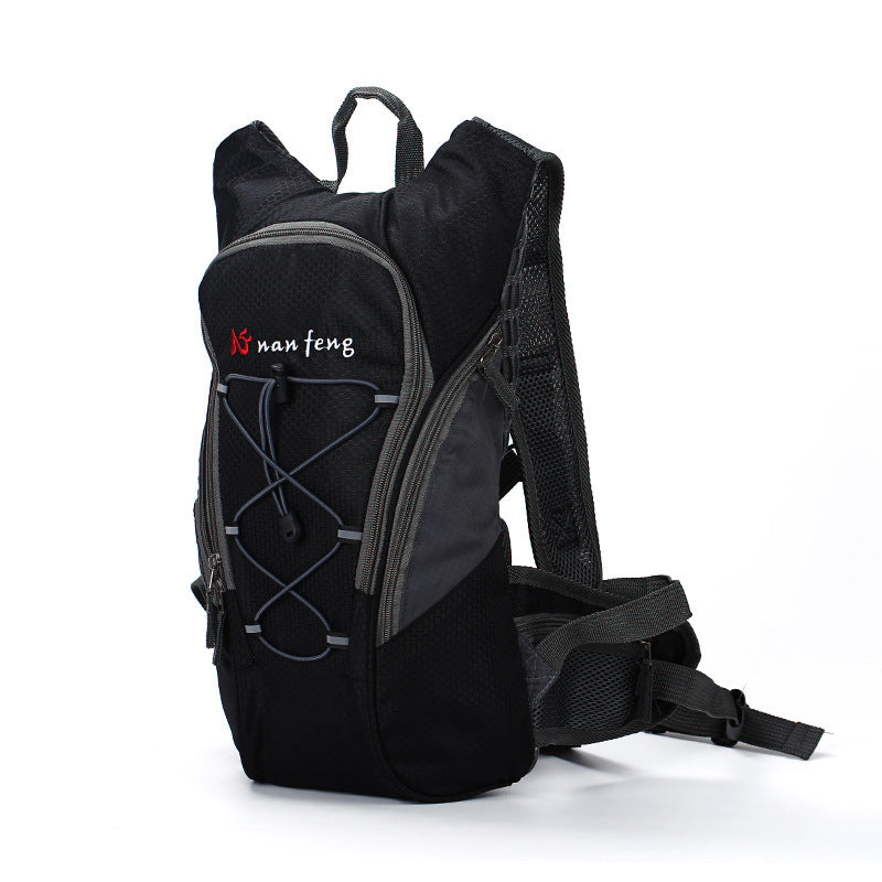 Sport-Rucksack für Outdoor und Reisen – Bild 3 | LuxeStyle