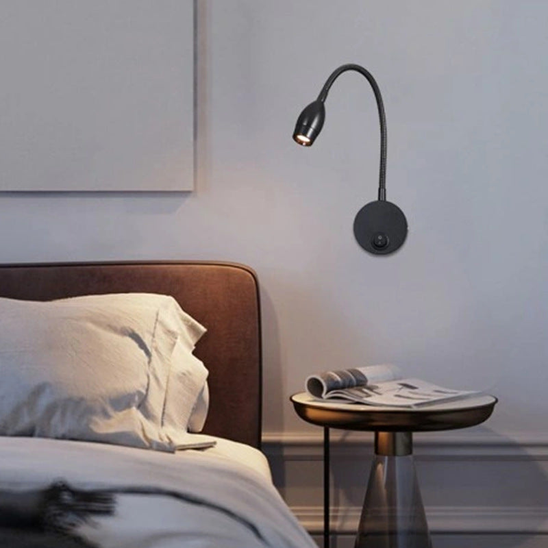 Wandlampe im Schlauch-Stil mit minimalistischem LED-Spot – Bild 4 | LuxeStyle