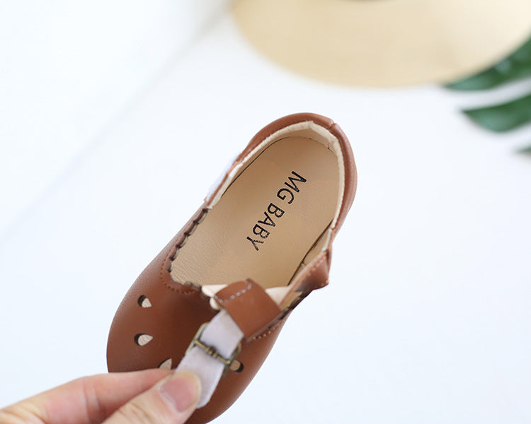 Atmungsaktive Kleinkindschuhe für Mädchen – Bild 5 | LuxeStyle