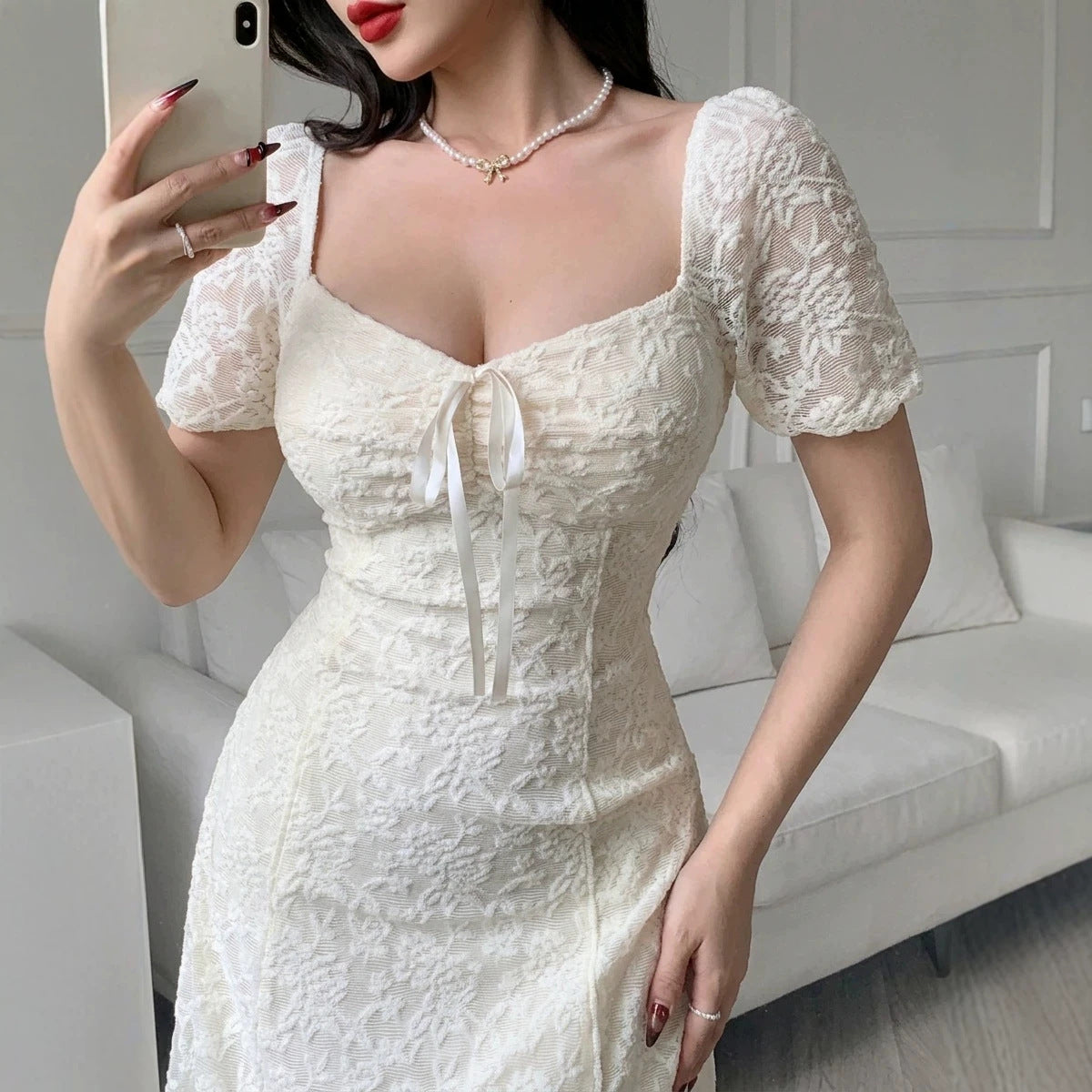 Schlichte Schiffchen-Kleid – Bild 4 | LuxeStyle
