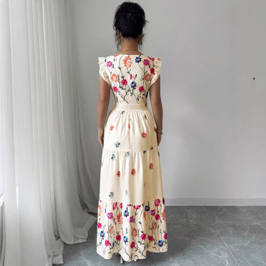 Geblümtes Midikleid mit Puffärmeln – Bild 5 | LuxeStyle
